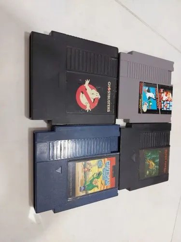 LOTE 04 FITAS CARTUCHOS VÍDEO GAME NINTENDO VALOR LOTE SÓ VENDA NÃO TROCO POR NADA 