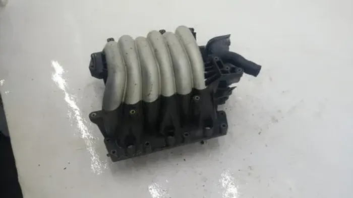 Coletor Admissão Passat 2.8 V6 078133155de