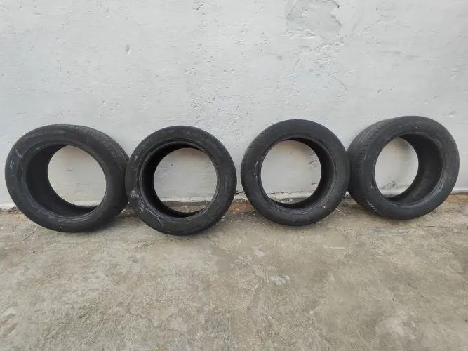 Pneu Michelin Aro 17 Primacy 3 215/55R17 94V