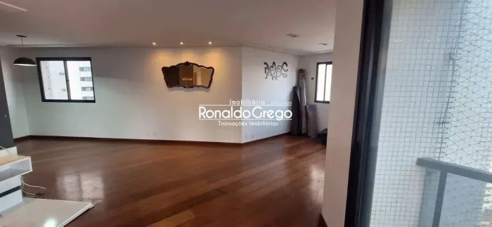 Apartamento com 4 quartos, 2 suites 3 vagas Aclimação