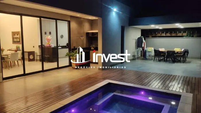 Casa Condomínio Baronesa , sendo 3 suítes, 4 banheiros , piscina , área gourmet , 2 vagas 