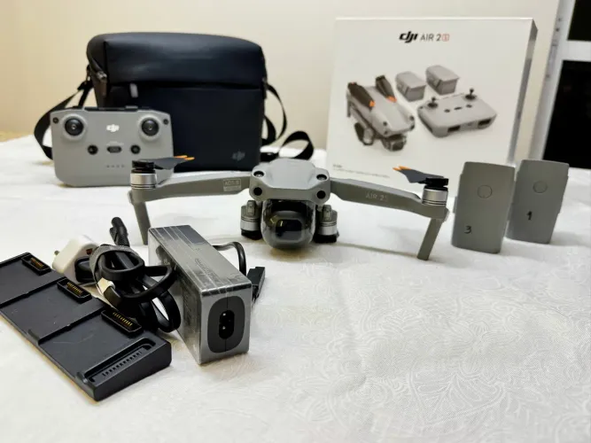 Drone DJI Air 2S FlyMore - Impecável 