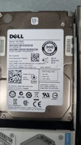 Hd Dell 300gb 15k 2,5 Sas 6gbps 081n2c 81n2c 