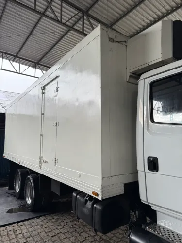 Baú Frigorífico Truck