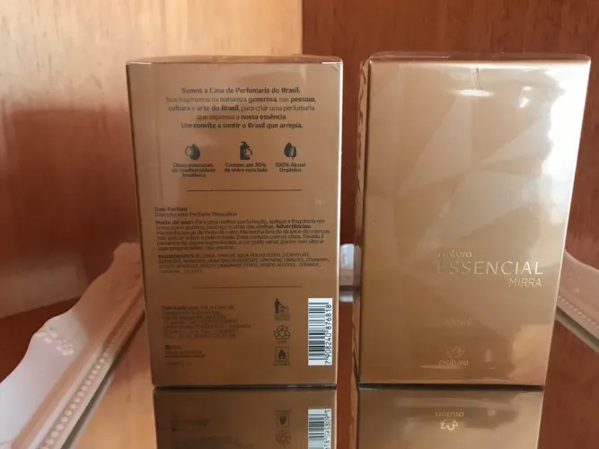 Dois Essencial Mirra Natura Masculino lacrados