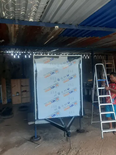 Venda de novos e Seminovos,engates, emplacamentos e serviços em geral,!