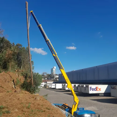 Serviço de muck cesto aéreo serviço de broca batistaca