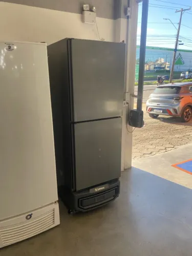 Ultra congelador de canecas - Gelopar - Novo 