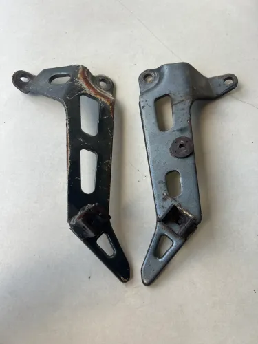 Par Bacalhau Yamaha Crypton 105 1998/2000 Original 