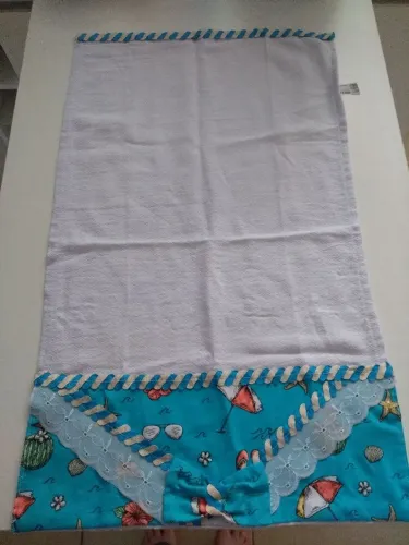 5 Panos de prato bordado a mão