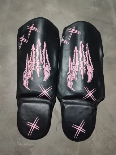 Caneleiras Muay Thai 