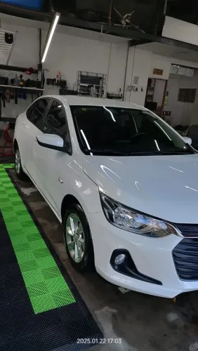 Ônix LT 1.0 turbo, automático 2020 90.000 km carro sem nenhum tipo de  sinistro . 