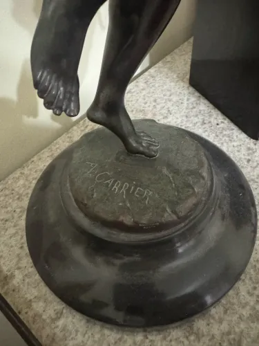 Estatueta Antiga e Rara: "O Dançarino Napolitano" de Albert-Ernest Carrier-Belleuse