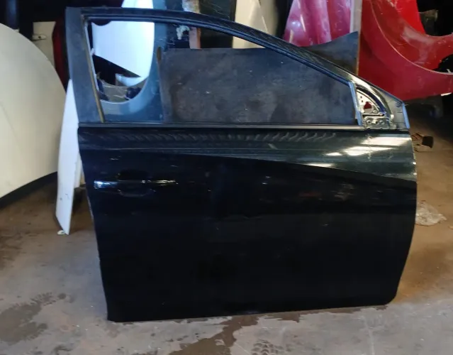Porta Dianteira Direita Toyota Yaris 2018 A 2024 Original 