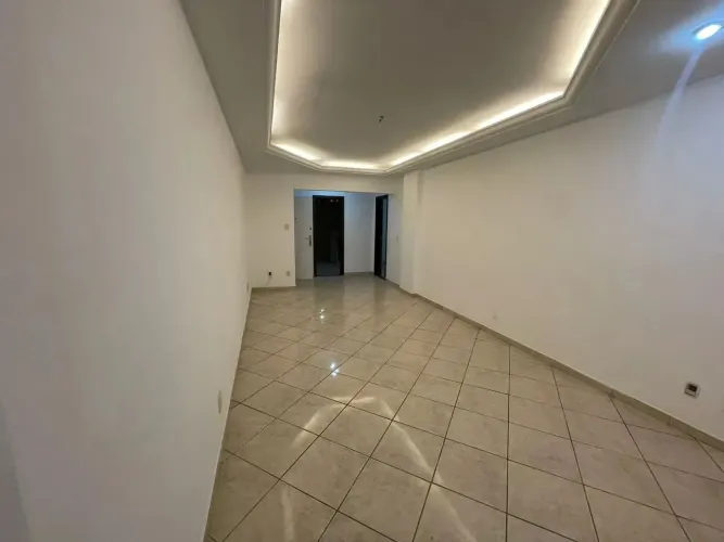 Apto 3 quartos com suíte no Flamengo