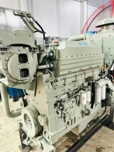 MOTOR CUMMINS KTA 19-600 HP