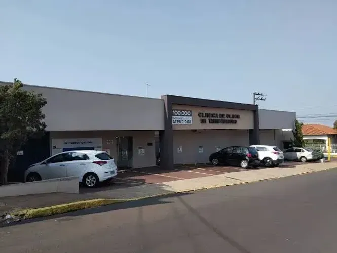 Prédio/Edifício inteiro para venda possui 413 metros quadrados em Centro - Adamantina - Sã