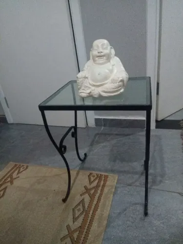 Mesa antiga de ferro