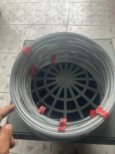 Arame galvanizado n.12 com 4,70 kg