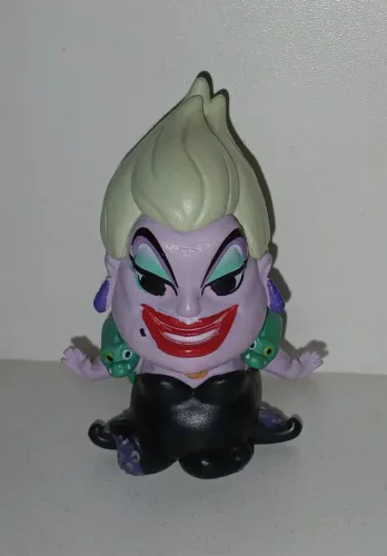 BONECO MINIATURA DISNEY URSULA E ENGUIAS PEDRO JUCA BRUXA DO MAR A PEQUENA SEREIA