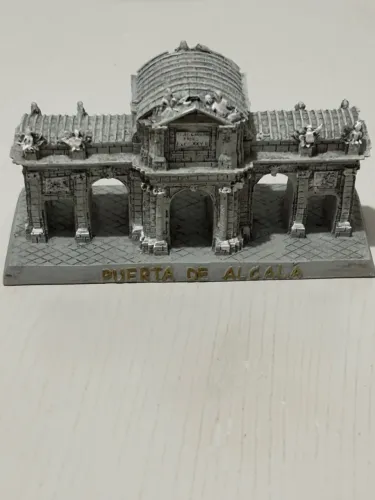 Miniatura Porta de Alcalá - Madri