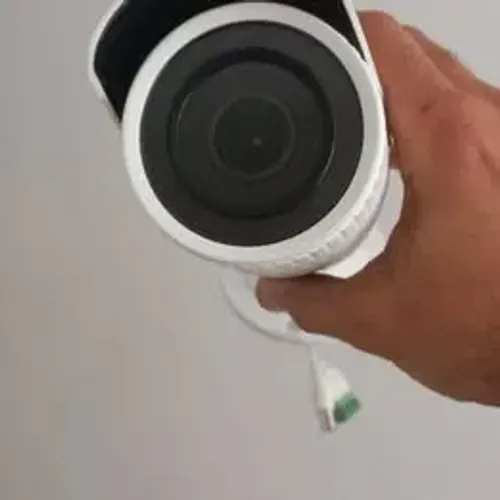Câmera IP Hikvision Bullet Varifocal 2.8-12mm