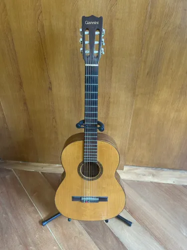 Violão Giannini Awnm1 anos 70 tampo maciço 