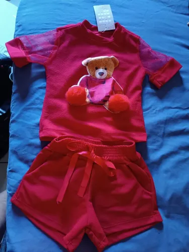 Conjunto Infantil: Camiseta e Shorts Teddy