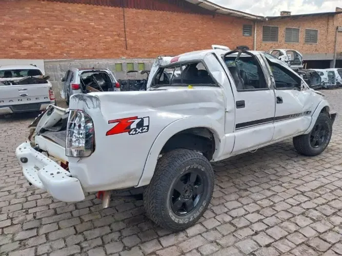 Sucata Chevrolet S10 2.4 Flex 2006 a 2012 Peças