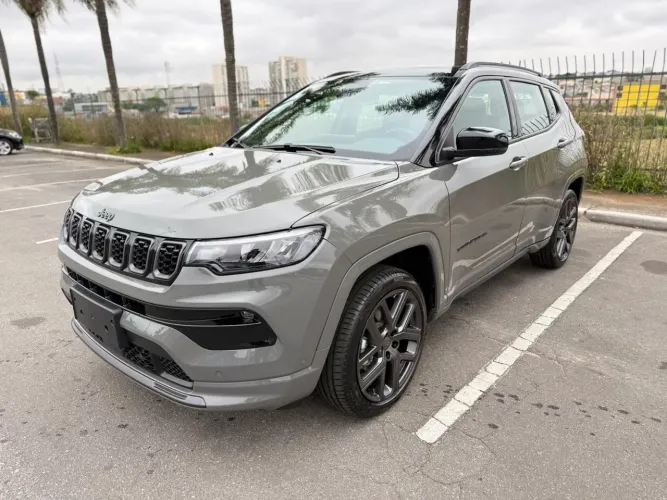 Jeep Compass S T270 1.3 TB 4X2 Flex AUT 2026
