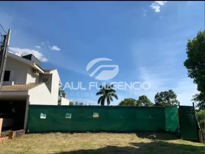 Oportunidade única: terreno em condomínio à venda no Conjunto Residencial Vale do Arvoredo