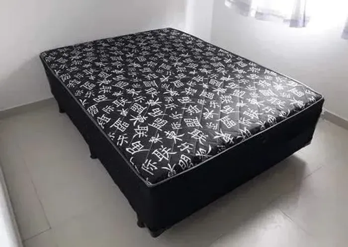 Camas Box Casal/Solteiro/Solteirão/Molas Bonnel E Ensacadas Elegantes.