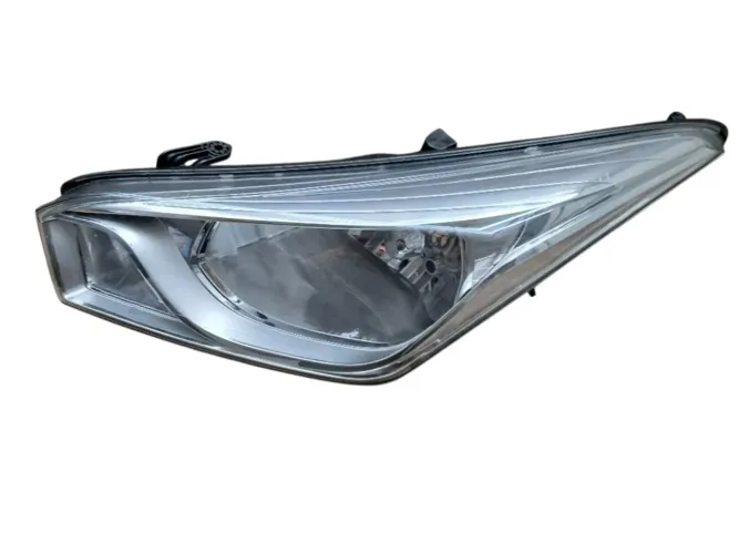 Farol Esquerdo Hb20 Hatch Sedan 2013 2014 2015 A2019 Cromado Direito/passageiro