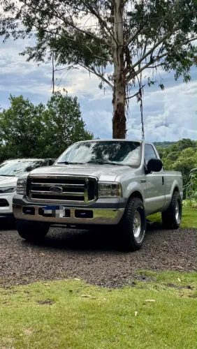 Ford F-250 XLT 4.2 TB Diesel 2002