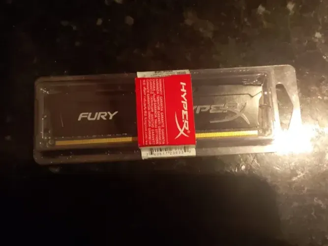 HYPERX FURY MEMORIA RAM 8GB DDR3 EM OTIMO ESTADO