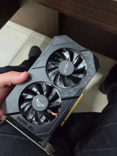 GTX 1650 Asus