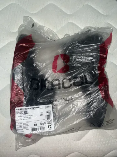 Botina Bracol Preta Nº 39 - Nova