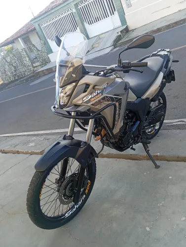 VENDO SAHARA 300 ADVENTURE 2024