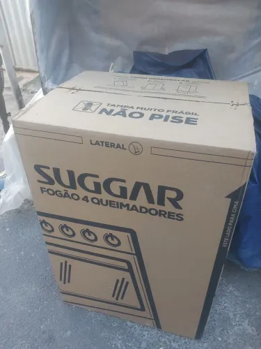 Vende-se Fogão Suggar Neo Glass Mesa de Vidro 4 bocas Novo. Valor 650,00.  Valor 
