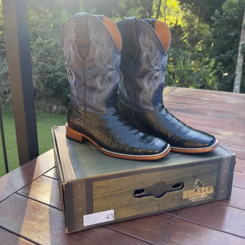 Bota Texana Helazza Oscar - Solado de Couro - Tam 43