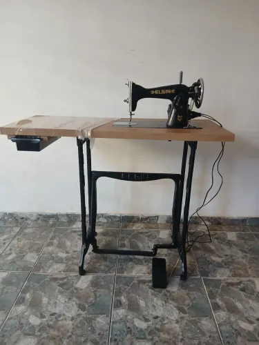 Máquina de costura