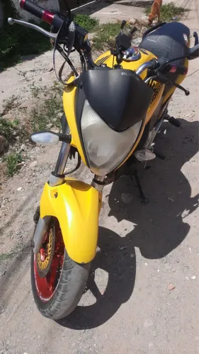 Moto CB300 2010