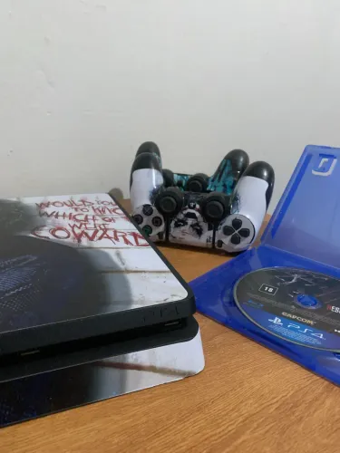VENDO PS4 DE 1 TERA( mais informações chame no pv)