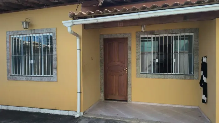 Térrea para aluguel com 95 metros quadrados com 2 quartos em Jardim Mariléa - Rio das Ostr
