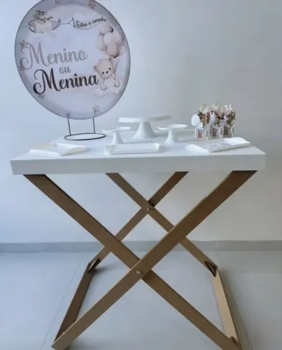 Mesinha desmontável
