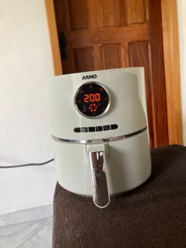 Air Fryer fritadeira elétrica semi nova *94 whatsaap