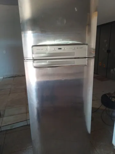 Geladeira eletrolux dúplex frostfree DF48x inox.