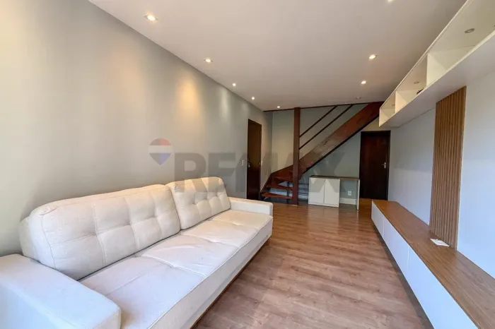 Cobertura com 3 quartos à venda no Condominio Lagos de Itaipava