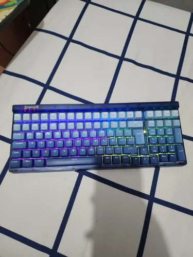 Teclado mecânico sem fio Redragon Garen Pro