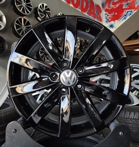 Jogo de rodas Jetta Confortline aro 17 5x112